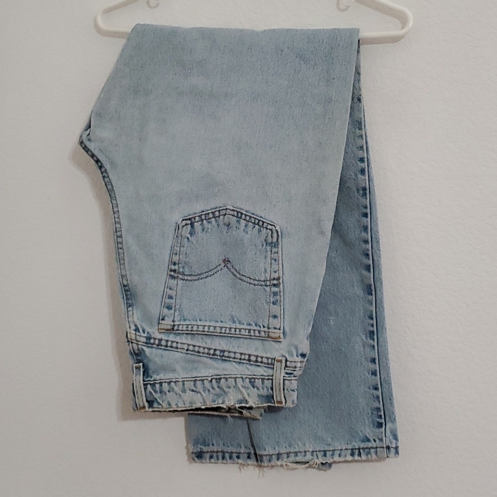 LEVI'S loose fit Straight Leg distressed 12 Med. - Picture 2 of 14